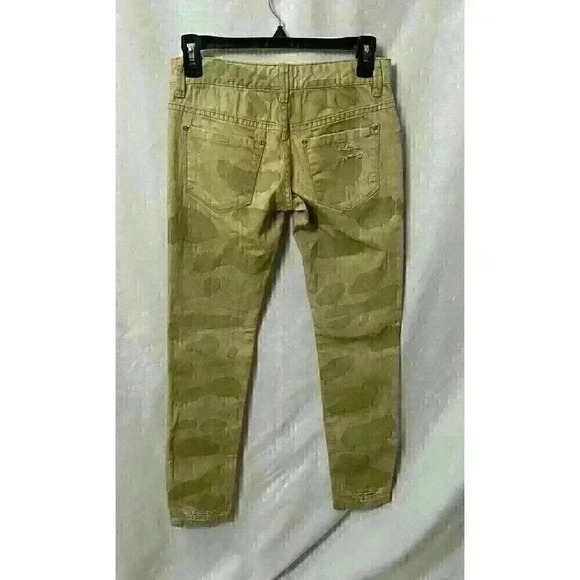 Free People Womens Size 24 Jeans Camo Print Distressed Skinny Tan and Green - Picture 3 of 13